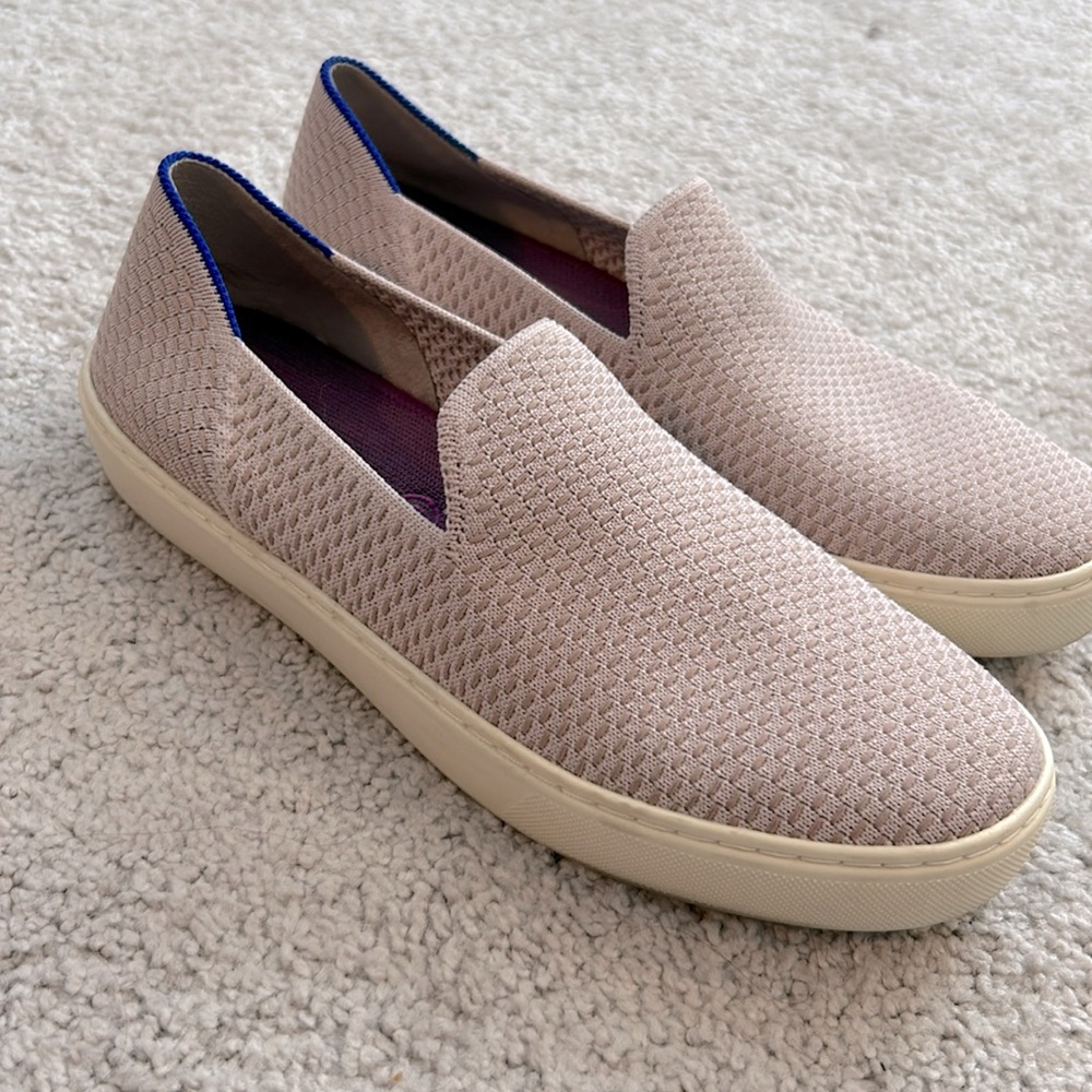 Rothy’s sneakers Whisper Grey size 8